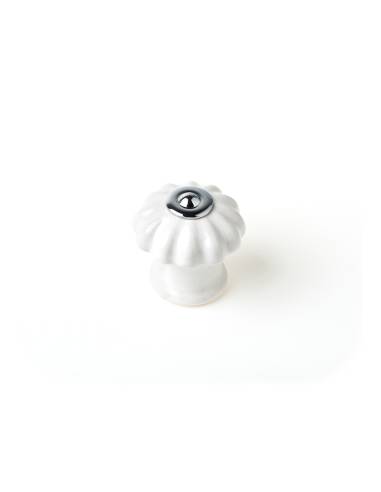 Blíster com 4 puxadores redondos para móveis. fabricado em porcelana e acabamento branco. mod. e524 ø28mm. rei